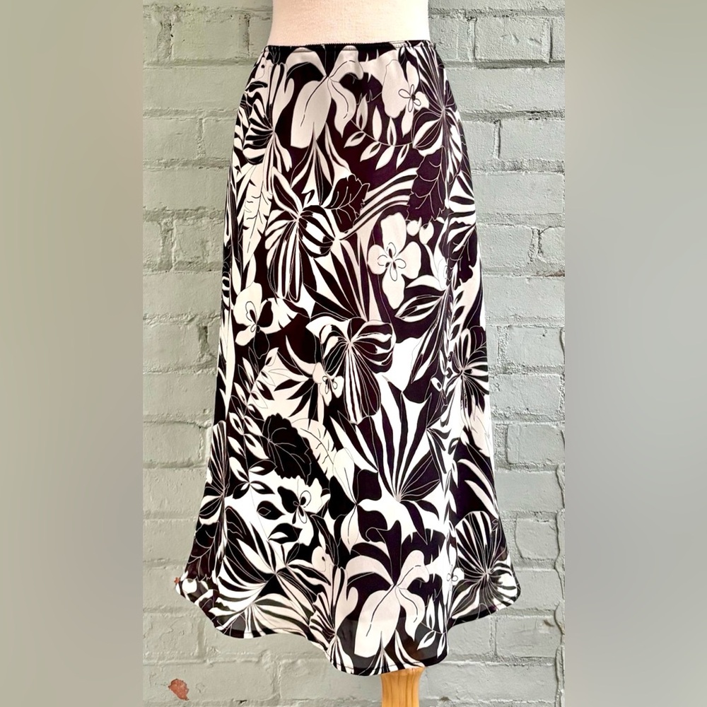 Vintage Floral Bias Cut Midi Skirt in Black and Beige